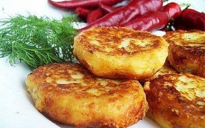 Котлеты из картофеля с овощами и рисом